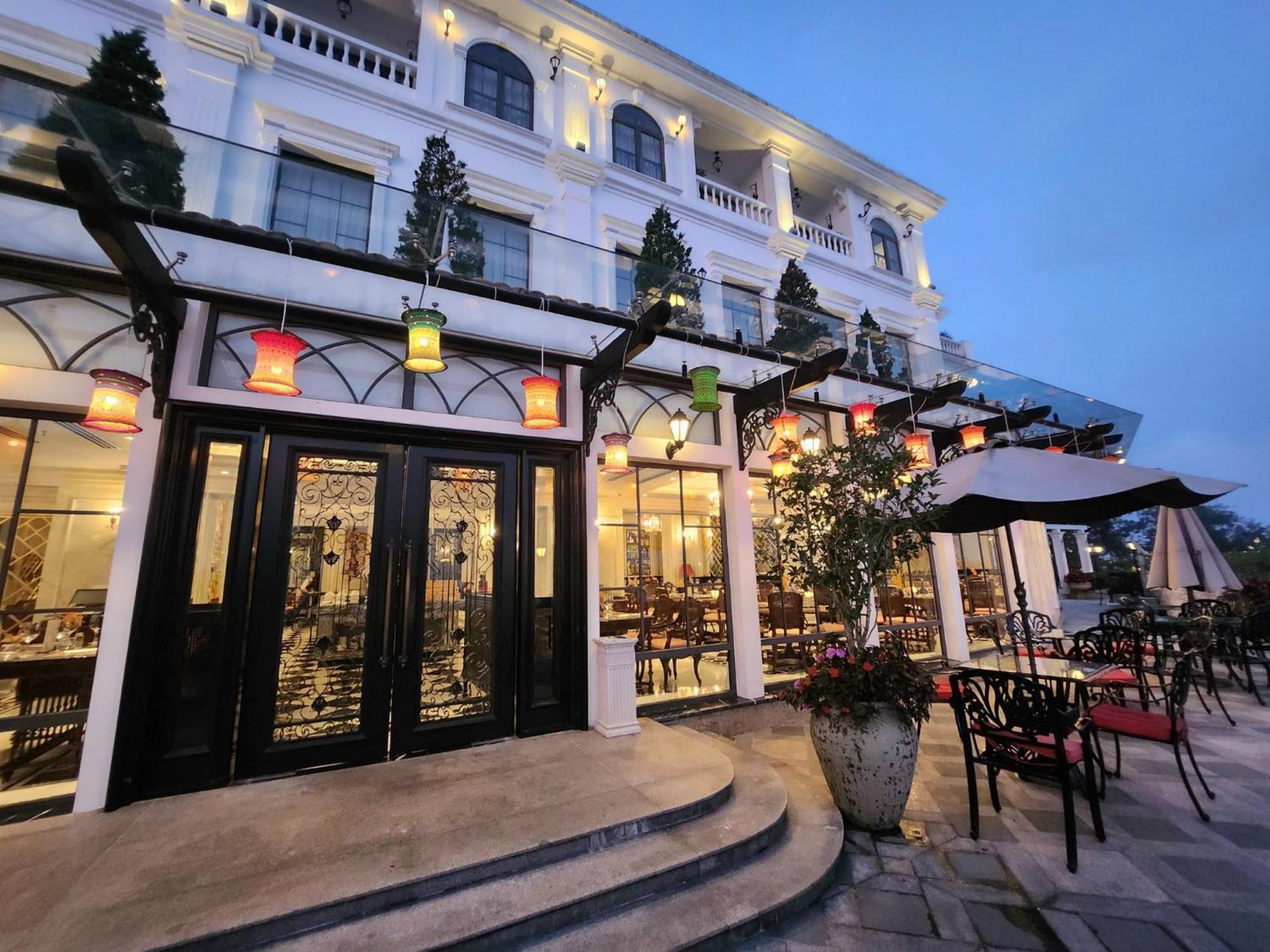 منتجع وسبا سيلك باث غراند سابا المظهر الخارجي الصورة The restaurant at the hotel
