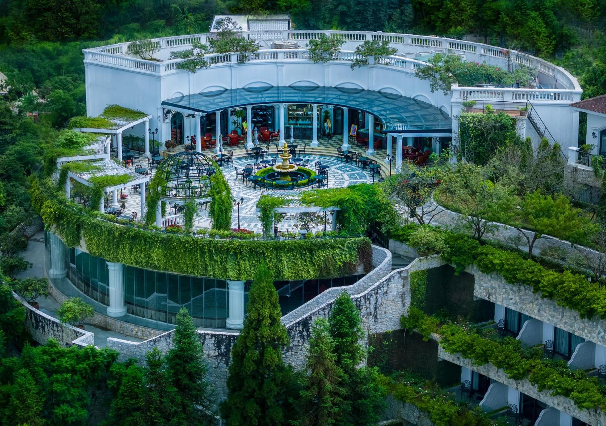 منتجع وسبا سيلك باث غراند سابا المظهر الخارجي الصورة The InterContinental Danang Sun Peninsula Resort