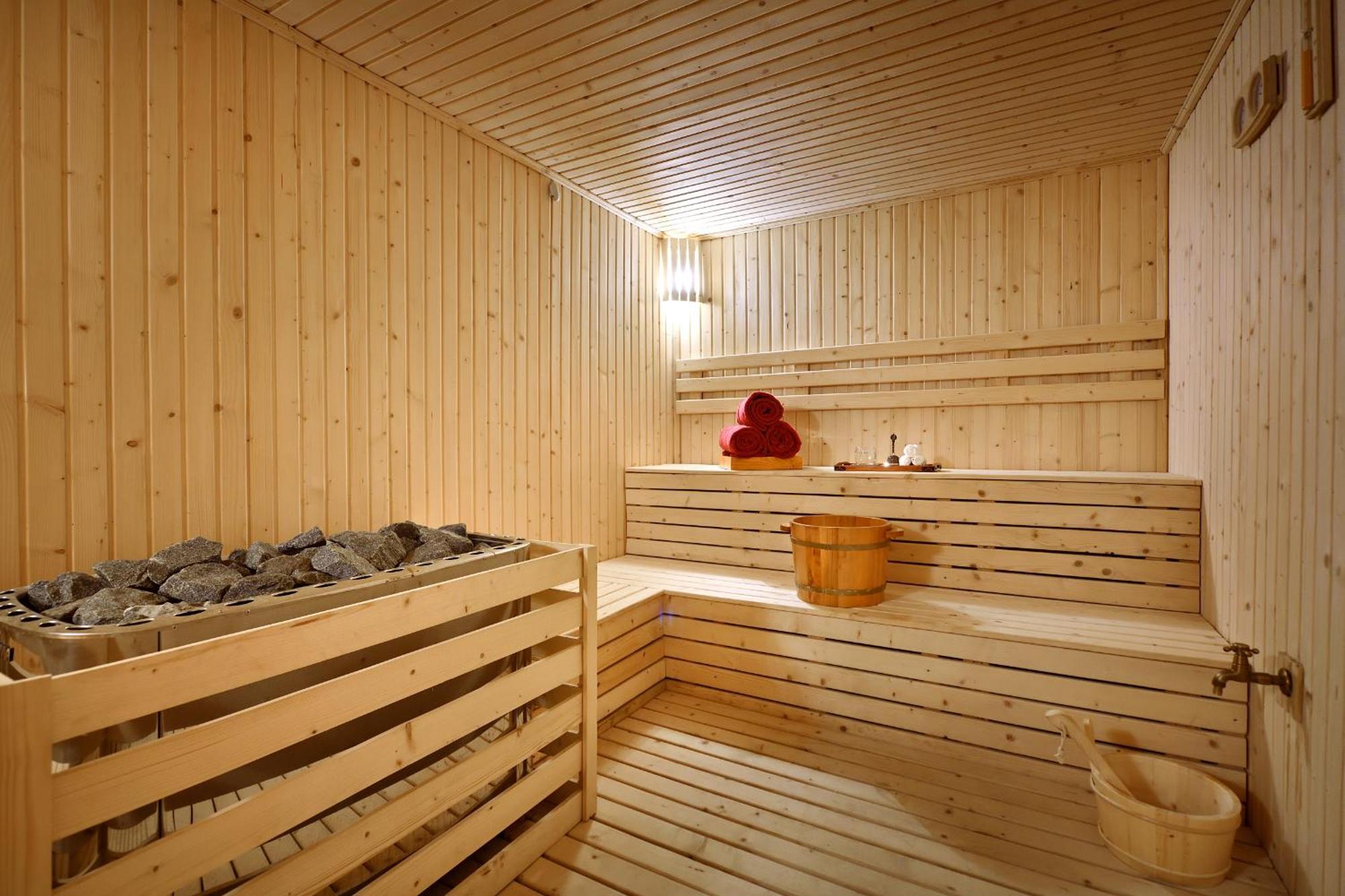 منتجع وسبا سيلك باث غراند سابا المظهر الخارجي الصورة A Finnish sauna