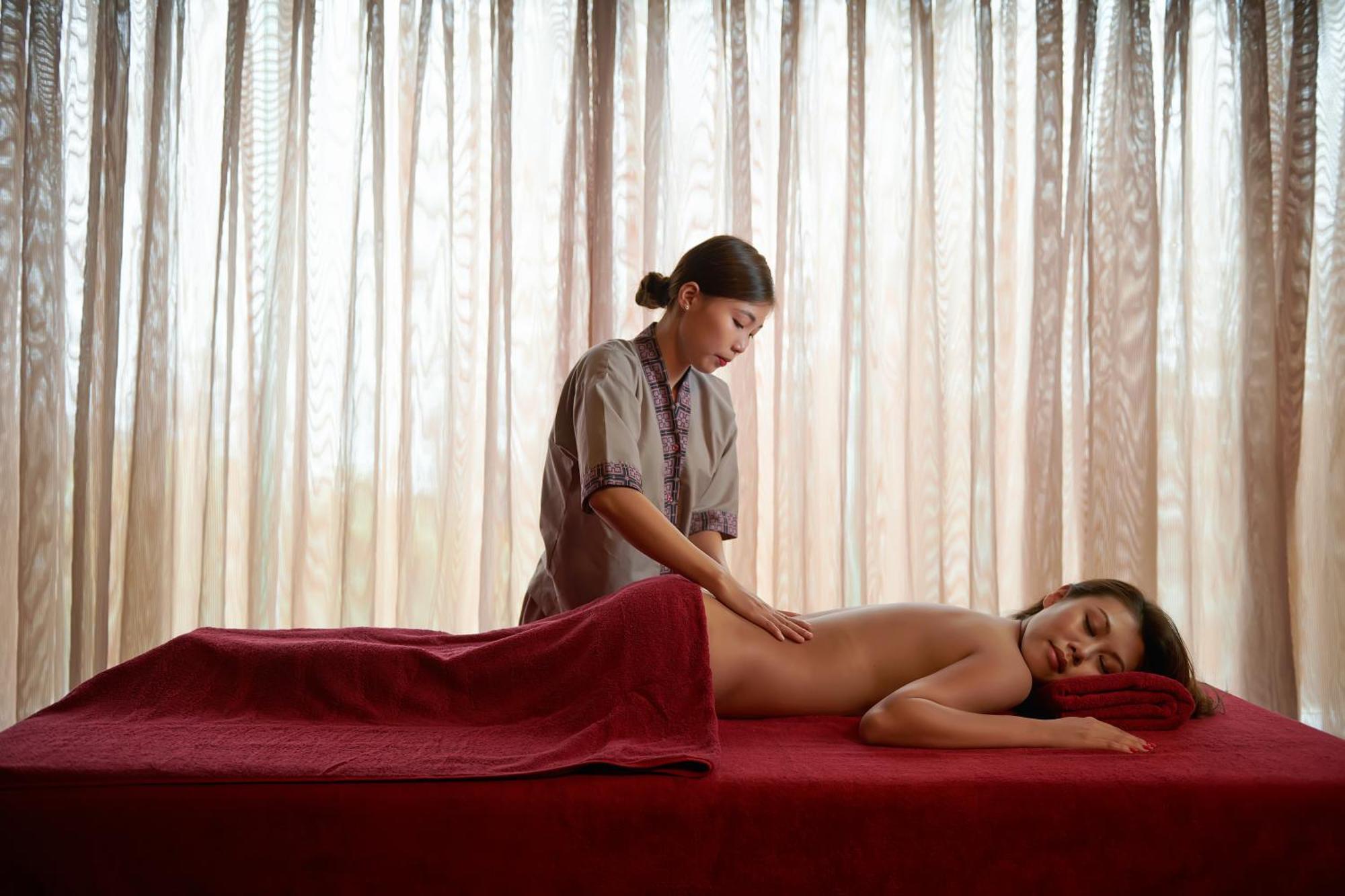 منتجع وسبا سيلك باث غراند سابا المظهر الخارجي الصورة Thai massage
